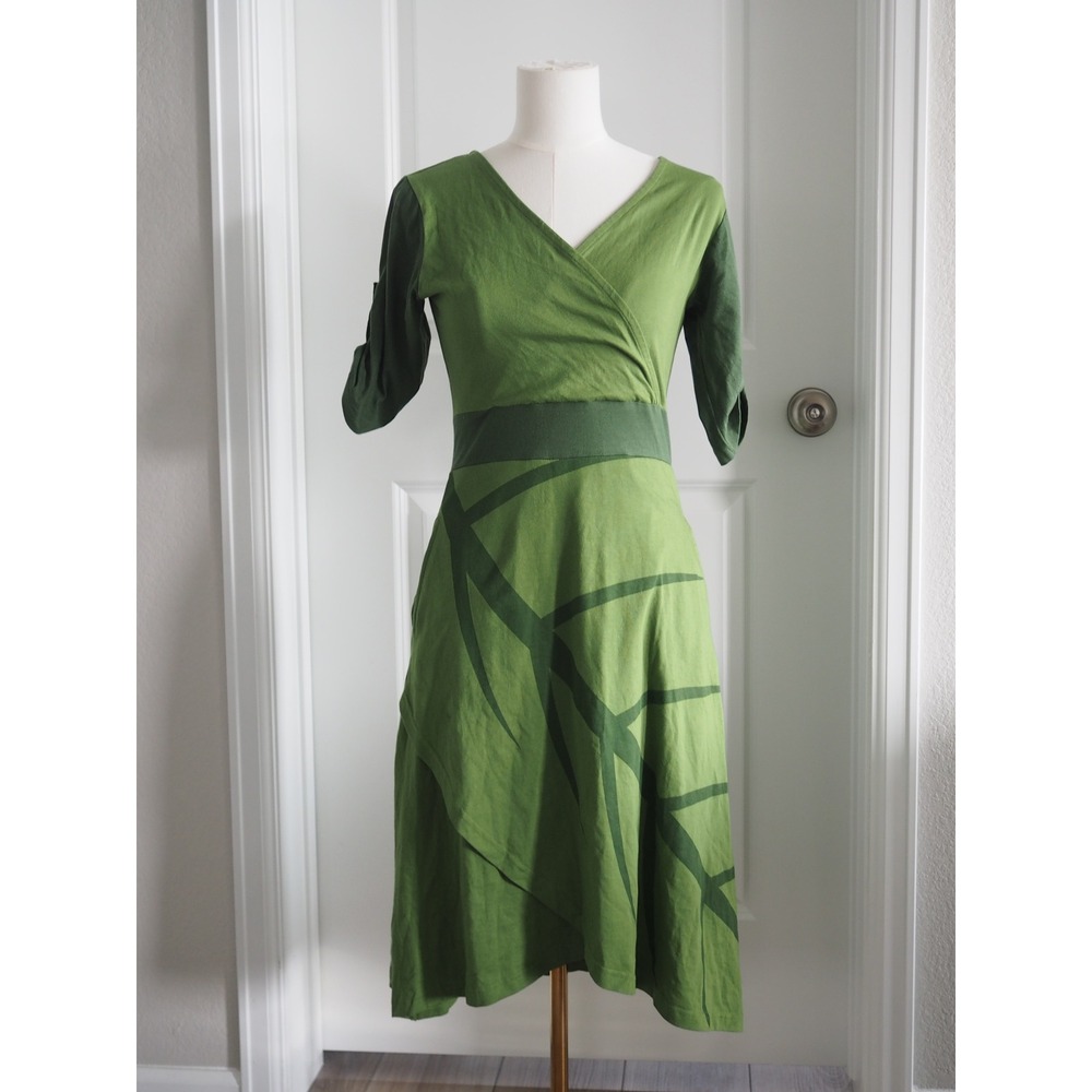Svaha USA Leaf Graphic Green Wrap Dress Forestcore XS Excellent Pockets Science